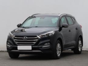 Hyundai Tucson  1.7 CRDi Trikolor 