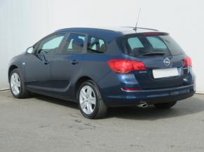 Opel Astra  1.4 T 