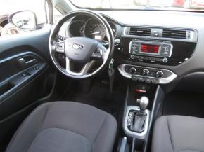 Kia Rio  1.4 CVVT 