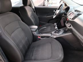 Kia Sportage  2.0 CRDi 