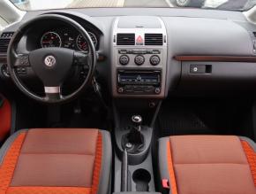 Volkswagen Touran  2.0 TDI Cross 