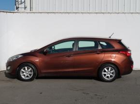 Hyundai i30  1.4 CVVT 