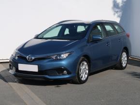 Toyota Auris  1.6 Valvematic 