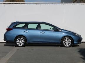 Toyota Auris  1.6 Valvematic 