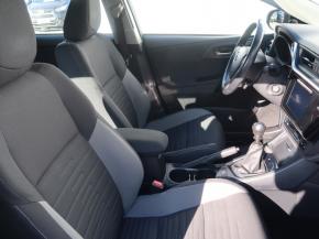 Toyota Auris  1.6 Valvematic 