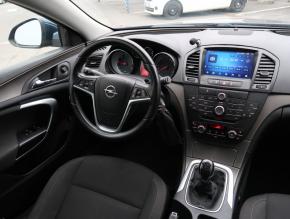 Opel Insignia  2.0 CDTI 