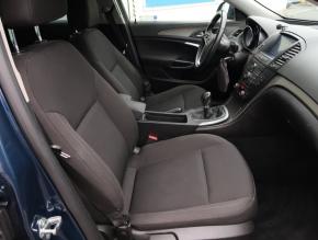 Opel Insignia  2.0 CDTI 