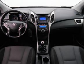 Hyundai i30  1.6 MPI Weekend 