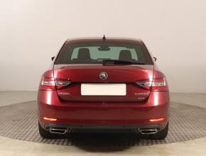 Škoda Superb  2.0 TSI 