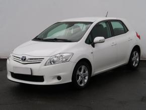 Toyota Auris  1.6 Valvematic 