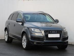 Audi Q7  3.0 TDI S-Line 