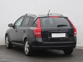 Kia Ceed  1.6 CVVT 