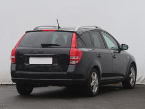 Kia Ceed  1.6 CVVT 