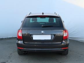 Škoda Superb  2.0 TDI Elegance 