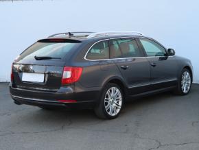 Škoda Superb  2.0 TDI Elegance 