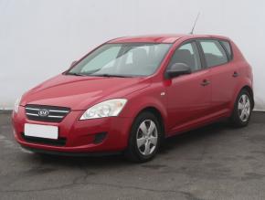 Kia Ceed  1.6 CVVT 