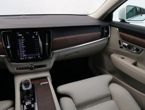 Volvo V90  B6 AWD 