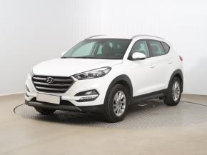 Hyundai Tucson  1.7 CRDi Trikolor 