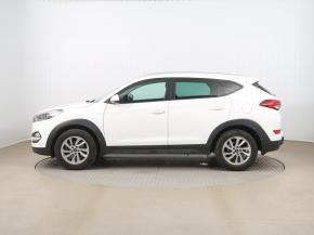 Hyundai Tucson  1.7 CRDi Trikolor 