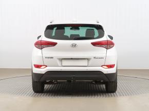 Hyundai Tucson  1.7 CRDi Trikolor 