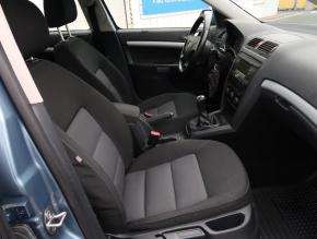 Škoda Octavia  1.6 Ambiente 