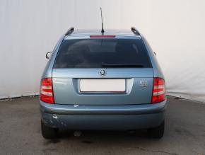 Škoda Fabia  1.4 16V Ambiente 