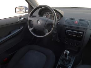 Škoda Fabia  1.4 16V Ambiente 