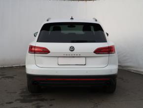 Volkswagen Touareg  3.0 TDI 