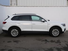 Volkswagen Touareg  3.0 TDI 