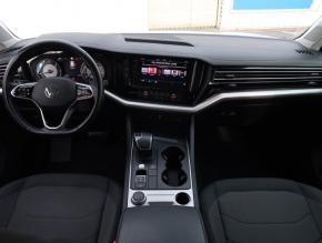 Volkswagen Touareg  3.0 TDI 