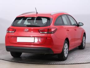 Hyundai i30  1.4 CVVT 