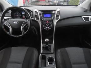 Hyundai i30  1.6 CRDi 