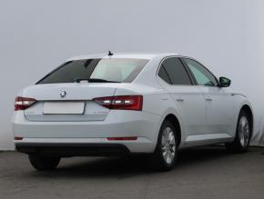 Škoda Superb  2.0 TDI 