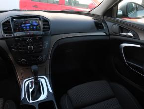 Opel Insignia  2.0 CDTI Cosmo 