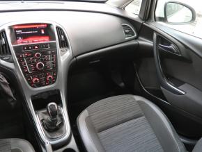 Opel Astra  1.6 CDTI 