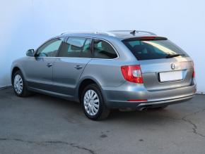 Škoda Superb  2.0 TDI Elegance 