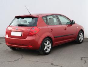 Kia Ceed  1.6 CRDi 