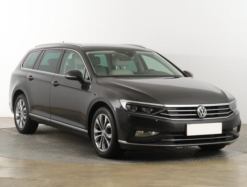 Volkswagen Passat  1.6 TDI Highline