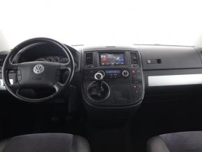 Volkswagen Multivan  2.5 TDI 