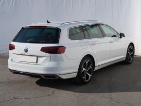 Volkswagen Passat  2.0 TDI Elegance 