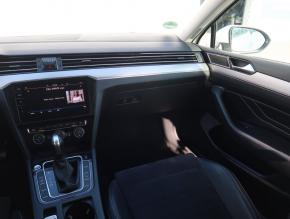 Volkswagen Passat  2.0 TDI Elegance 