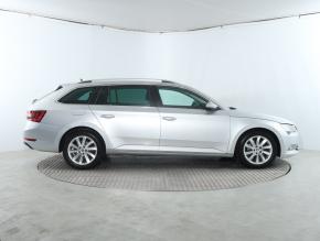 Škoda Superb  2.0 TDI Style 