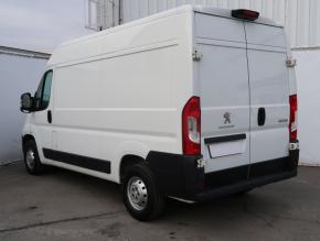 Peugeot Boxer  2.2 BlueHDi . 