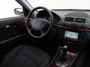 Mercedes-Benz E  E 200 Kompressor Edition 