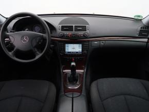 Mercedes-Benz E  E 200 Kompressor Edition 