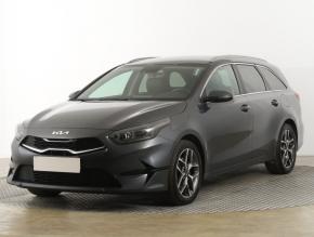 Kia Ceed  1.5 T-GDI Top 