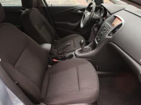 Opel Astra  1.4 T 