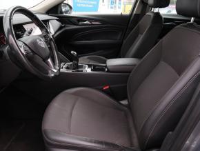 Opel Insignia  2.0 CDTI 