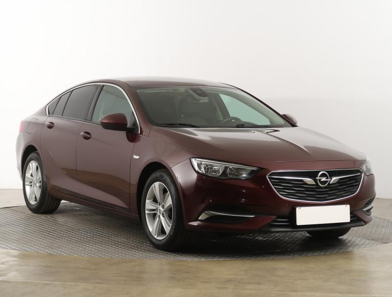 Opel Insignia  1.5 Turbo