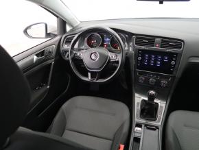 Volkswagen Golf  1.6 TDI 